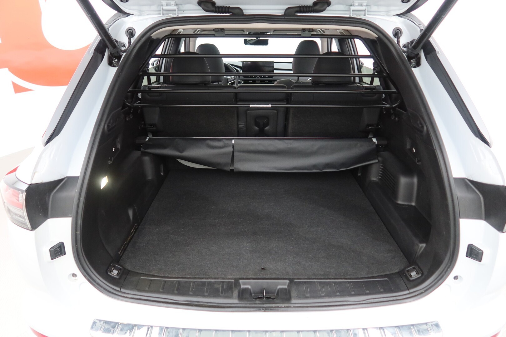 MITSUBISHI Outlander 2025