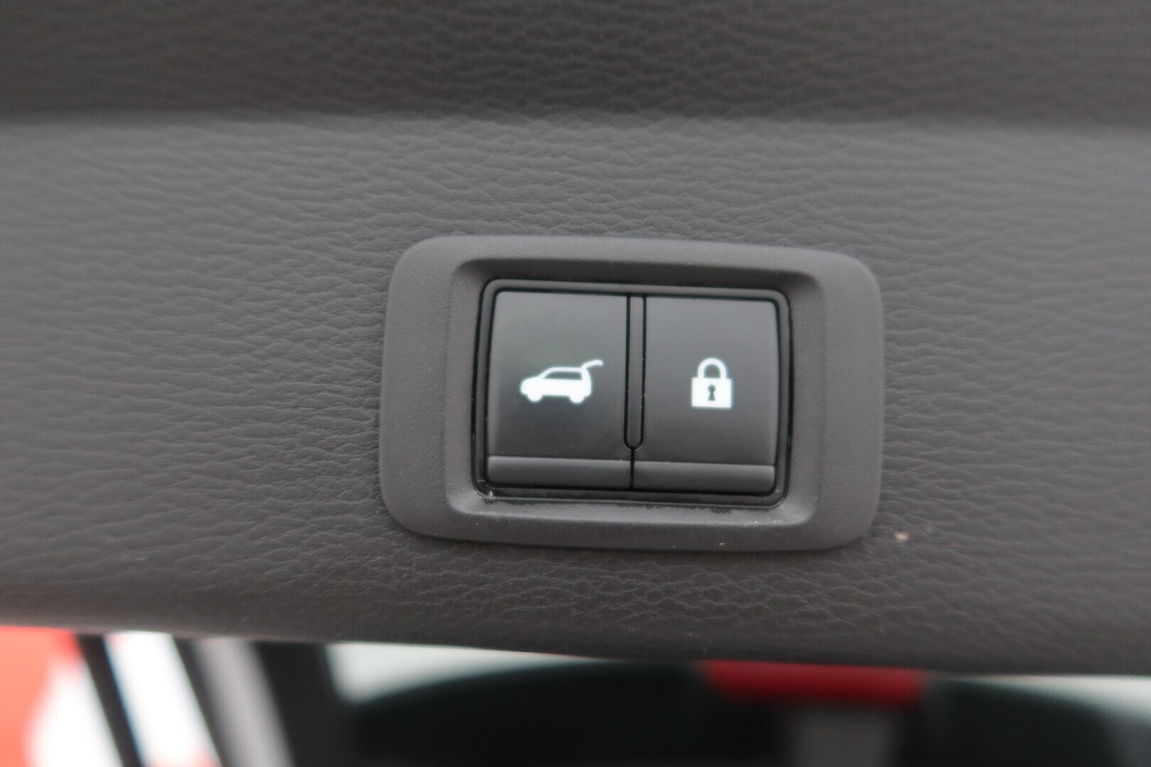 MITSUBISHI Outlander 2025