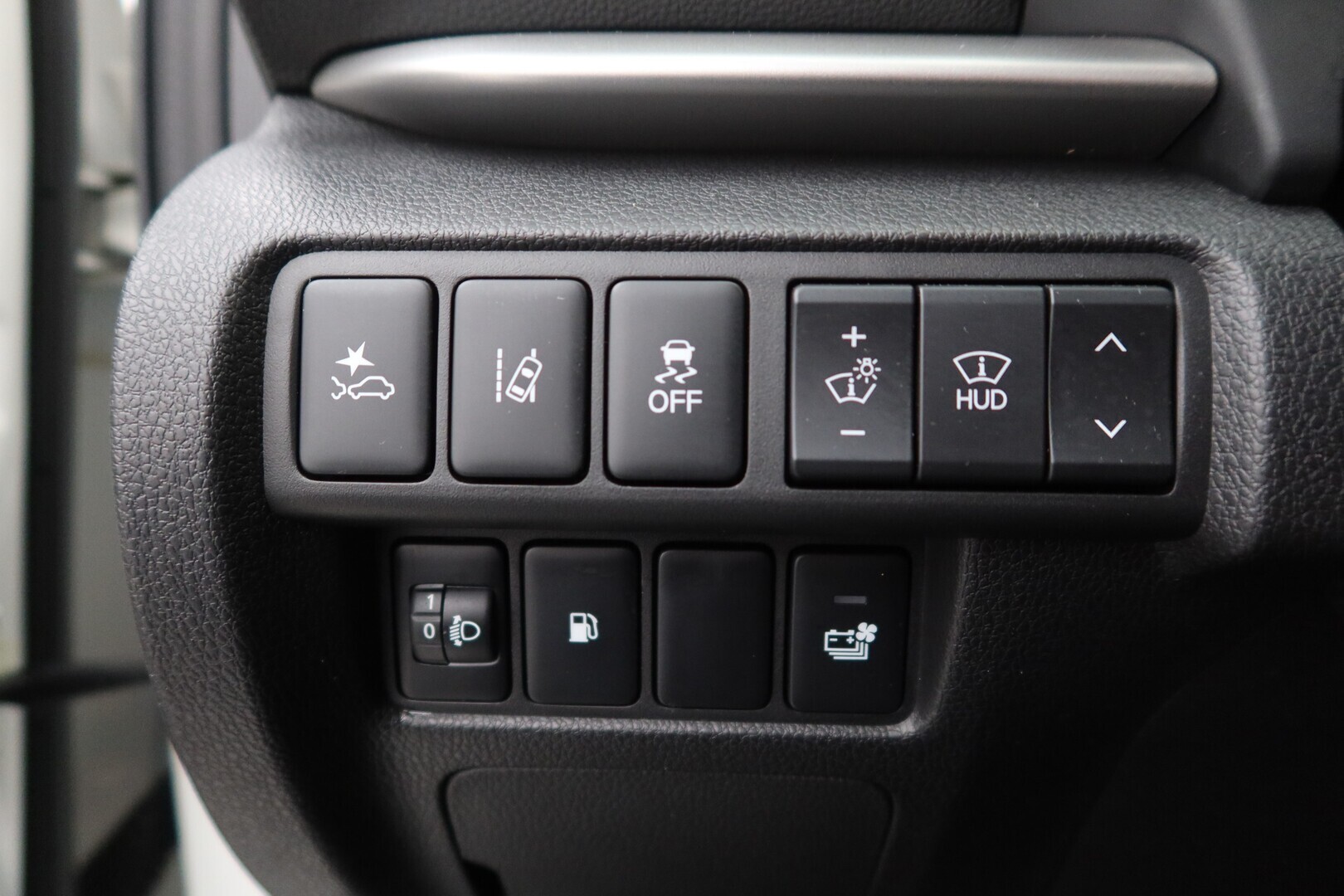 MITSUBISHI Eclipse Cross 2021