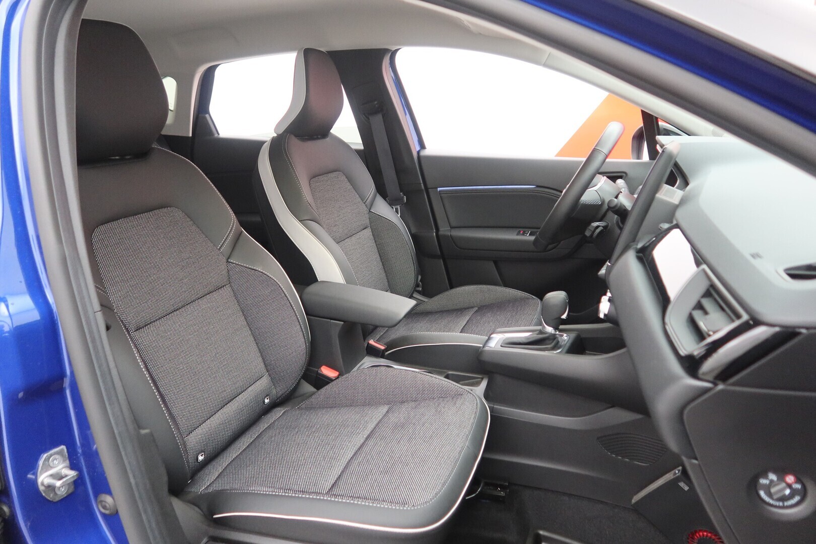 MITSUBISHI ASX 2024
