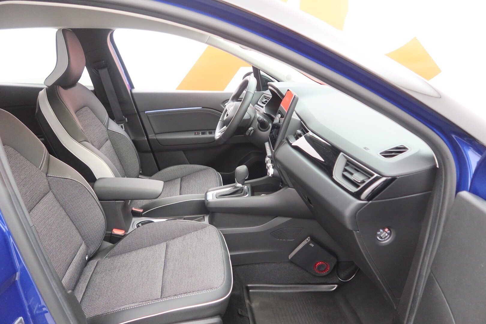 MITSUBISHI ASX 2024