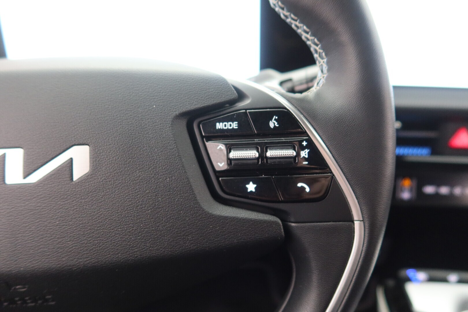KIA EV6 2025