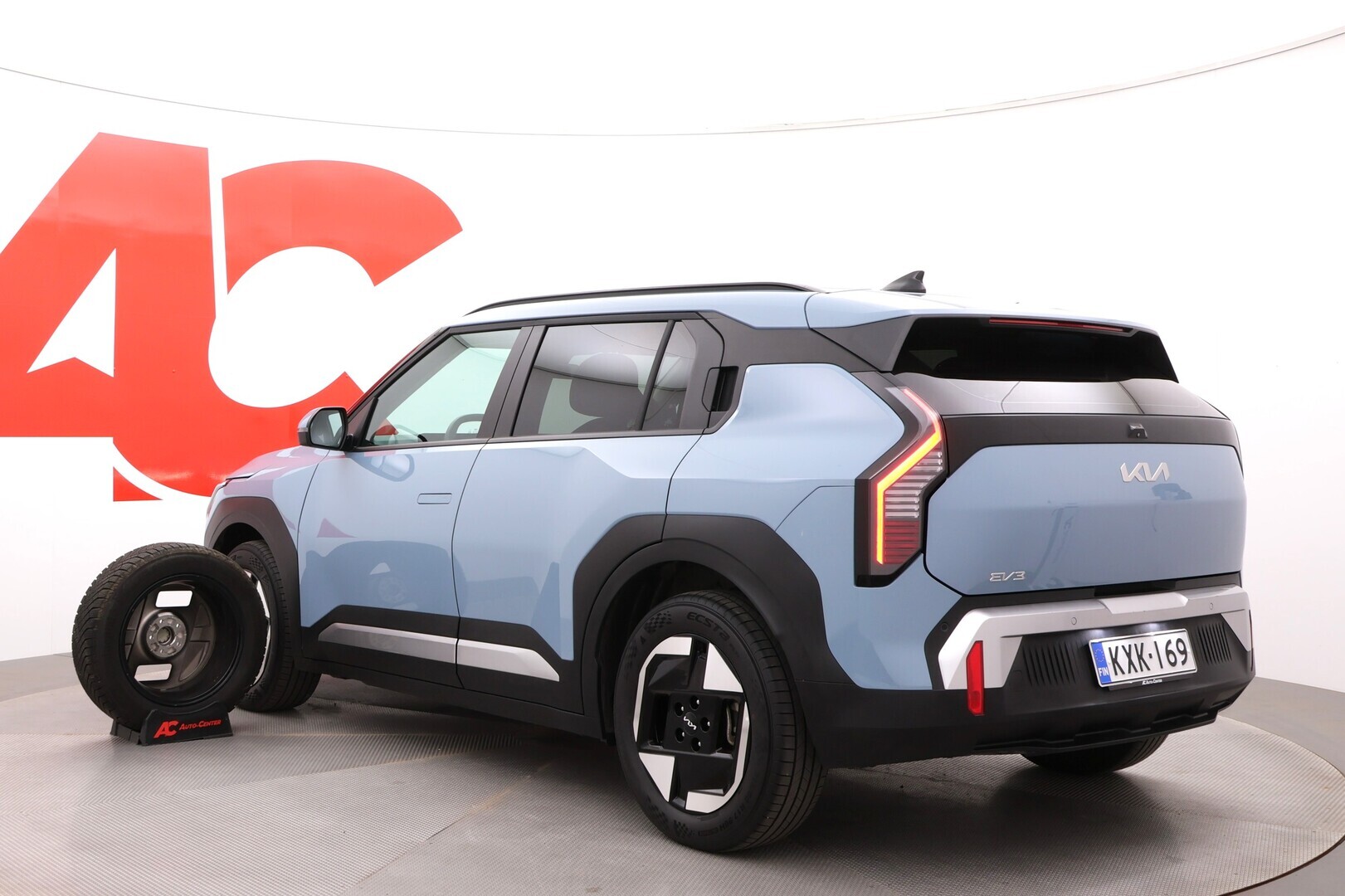 KIA EV3 2025