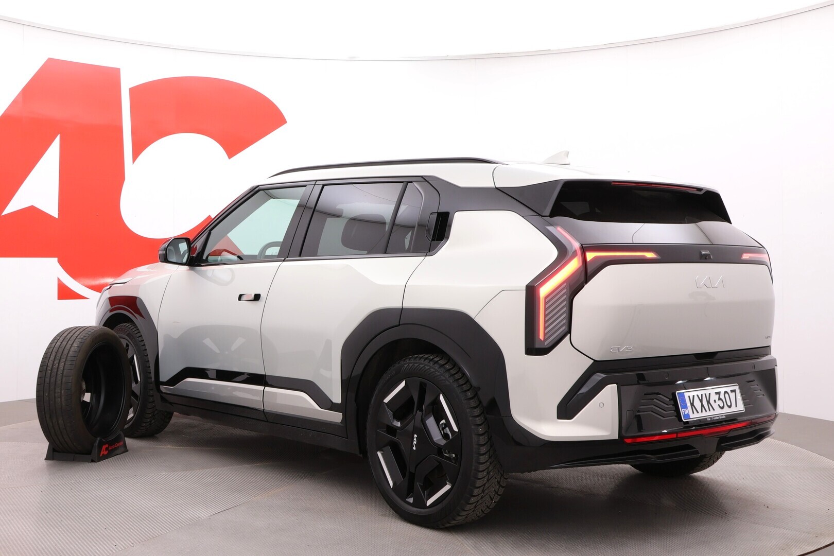 KIA EV3 2025