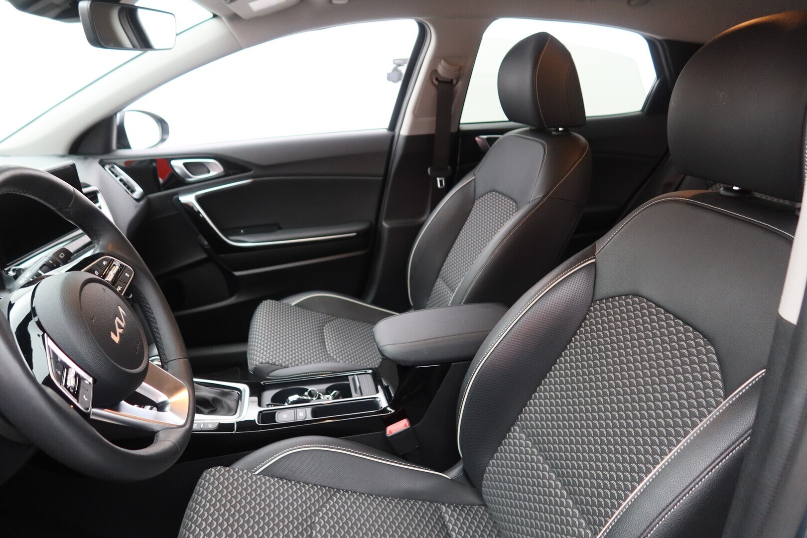 KIA XCeed 2024