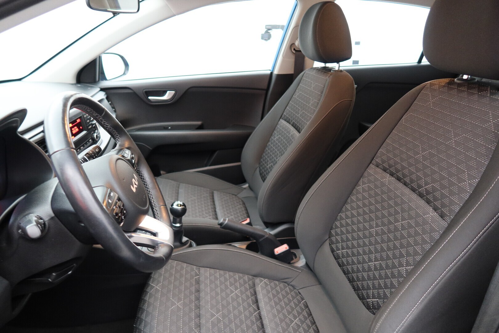 KIA Rio 2024