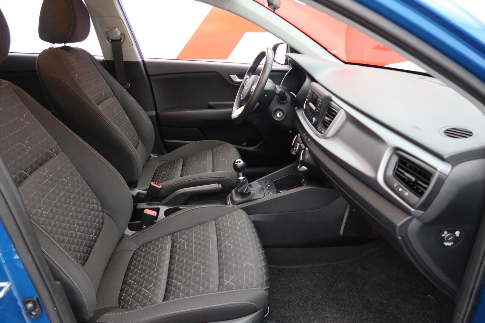 KIA Rio 2024