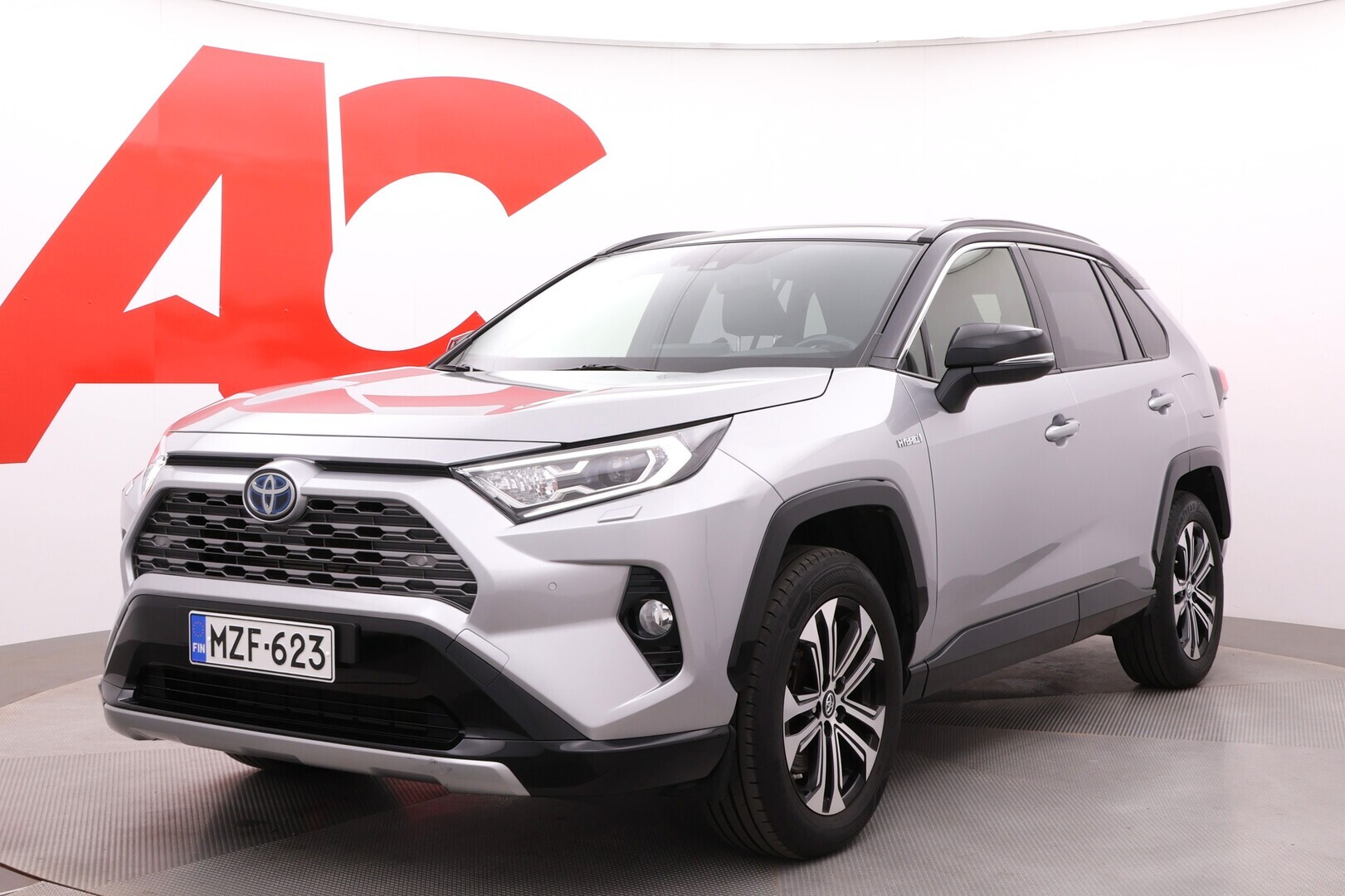 TOYOTA RAV4 2021