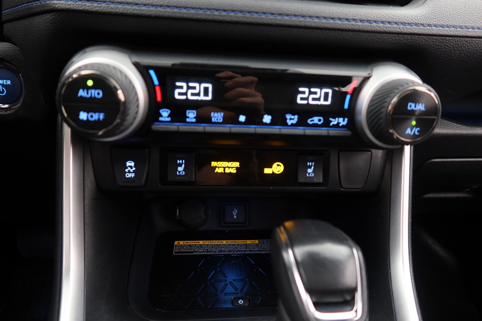 TOYOTA RAV4 2021
