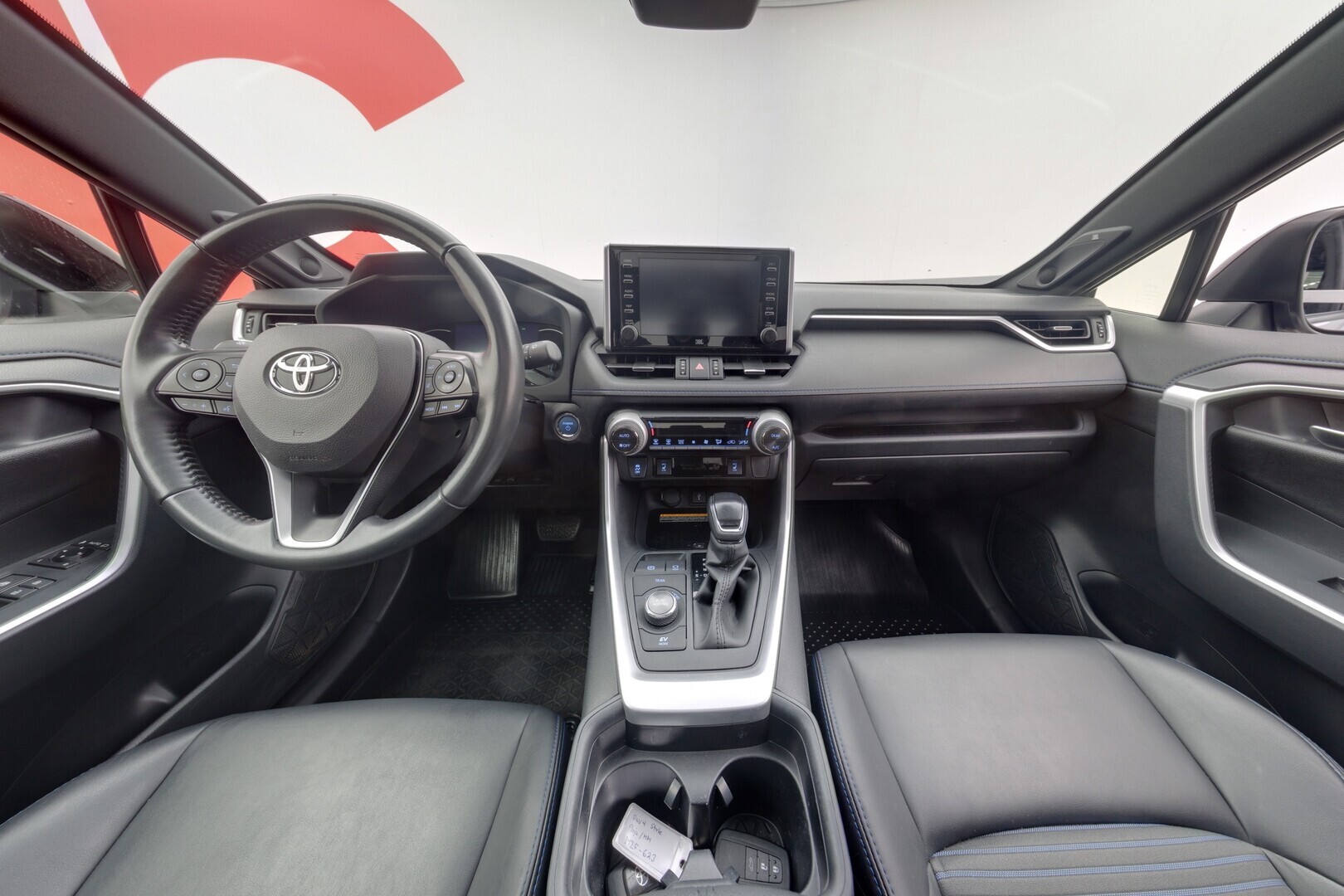 TOYOTA RAV4 2021