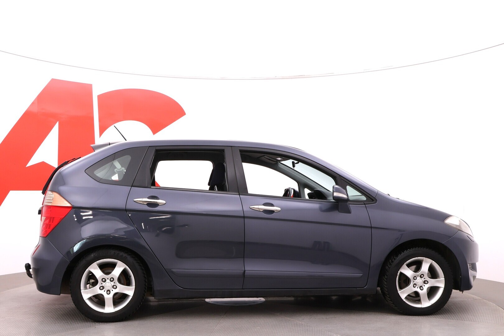 HONDA FR-V 2008