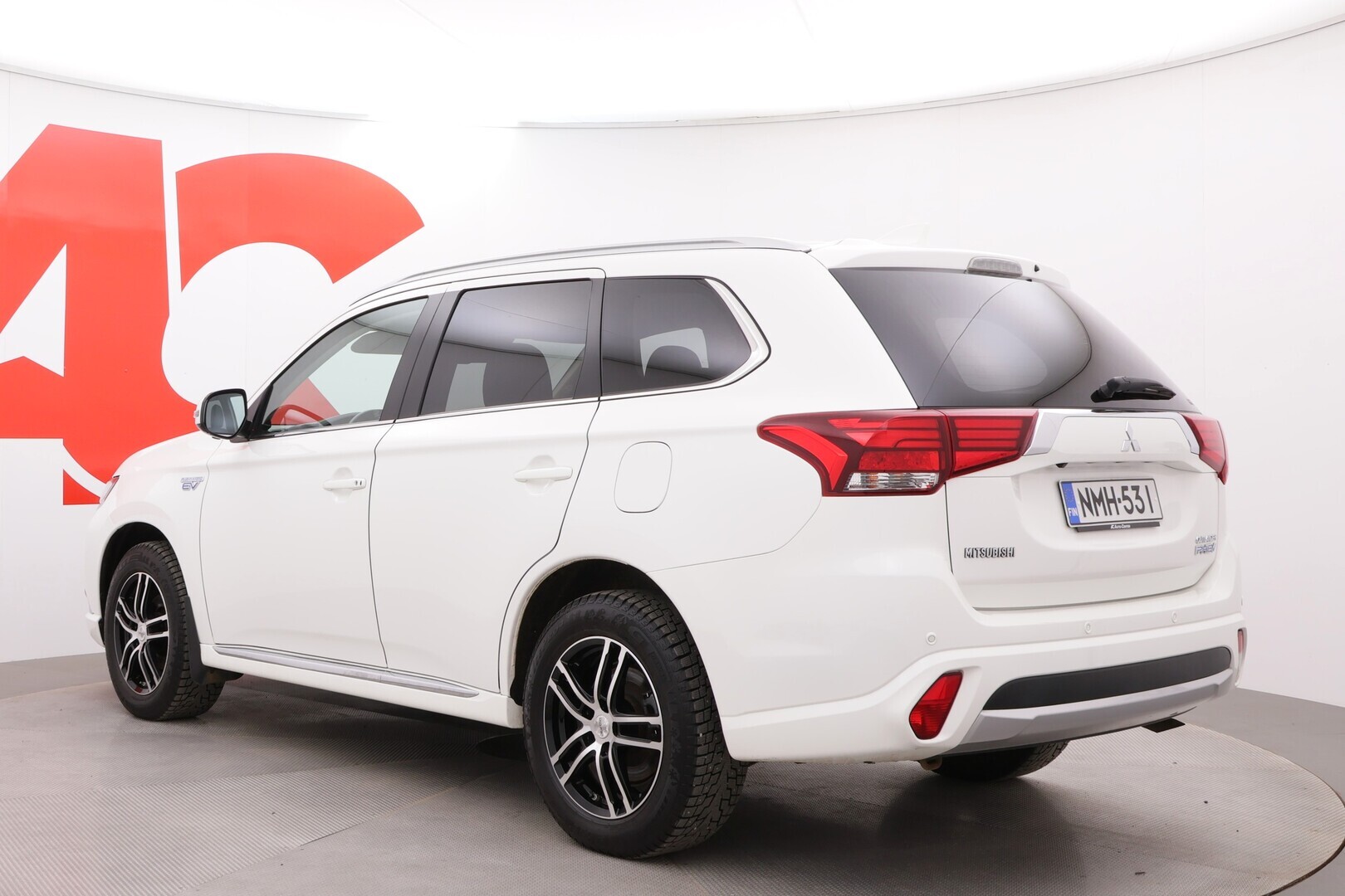 MITSUBISHI Outlander PHEV 2018