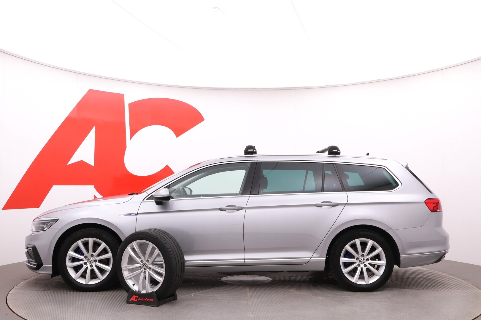 VOLKSWAGEN Passat 2019
