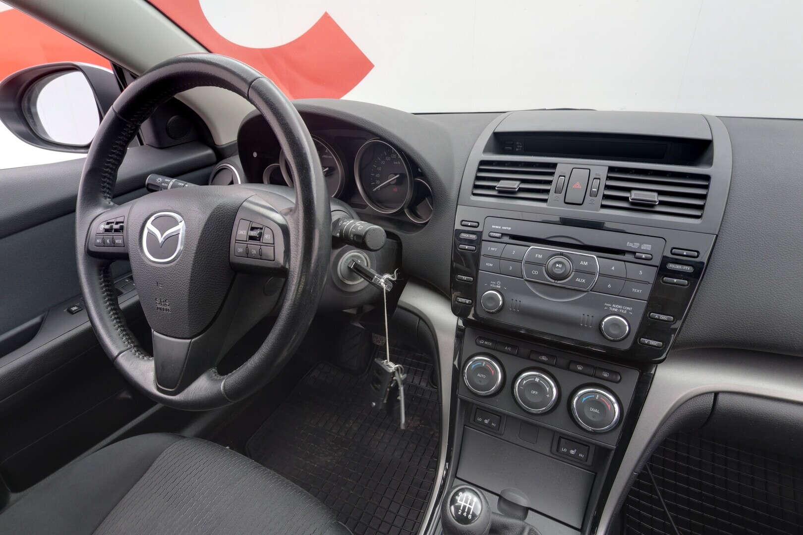 MAZDA 6 2011