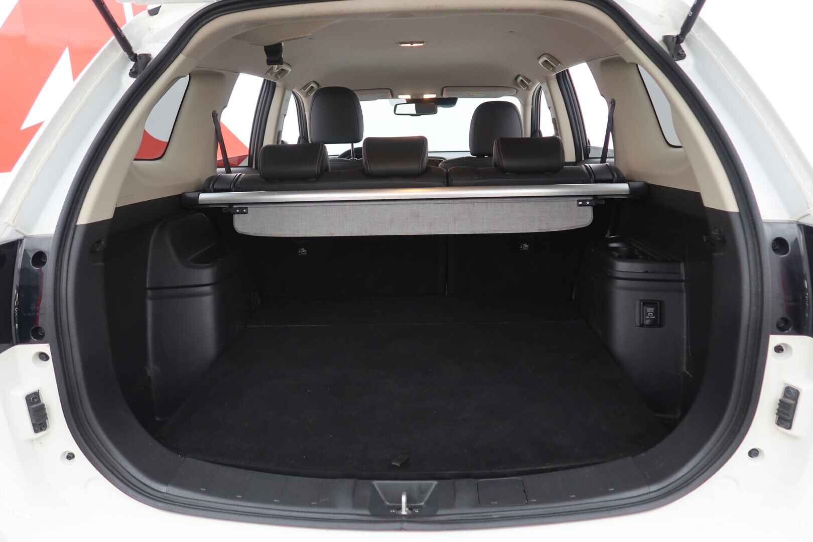 MITSUBISHI Outlander PHEV 2019