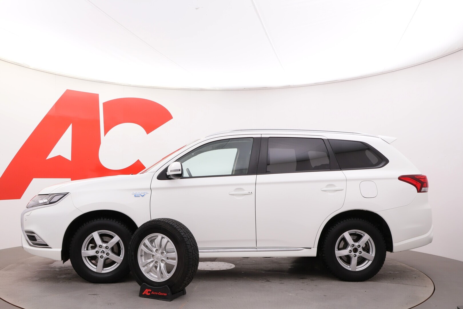 MITSUBISHI Outlander PHEV 2019