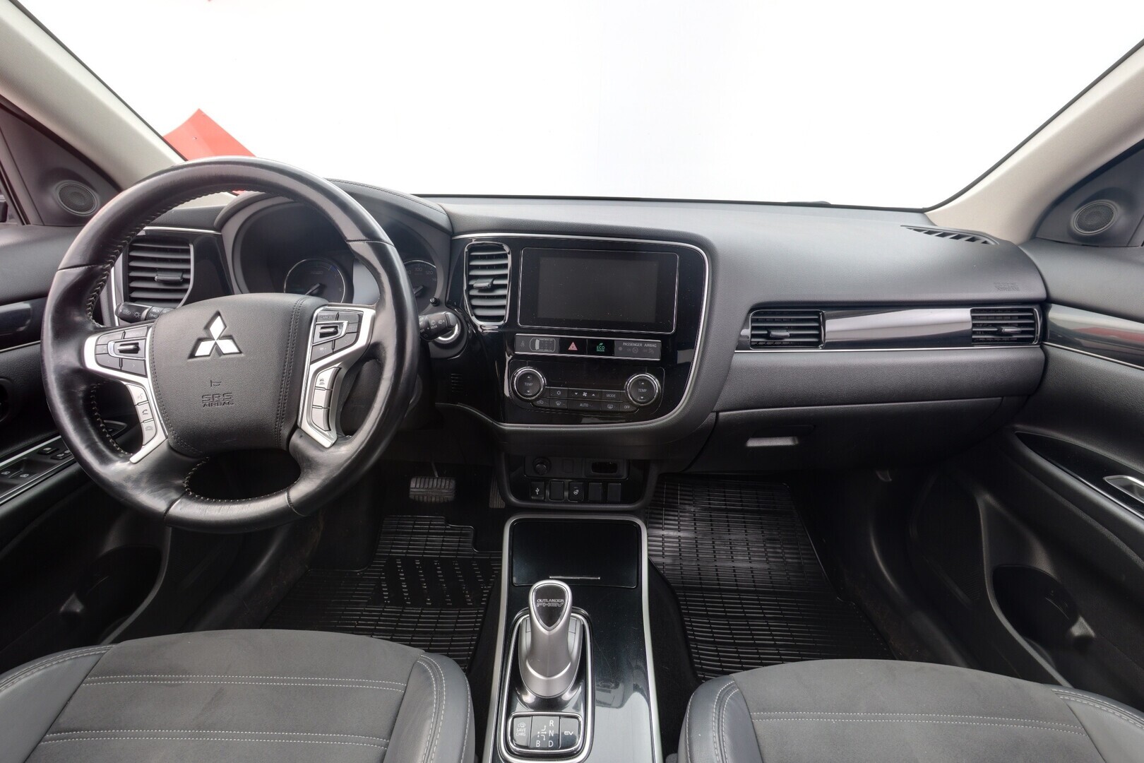 MITSUBISHI Outlander PHEV 2019