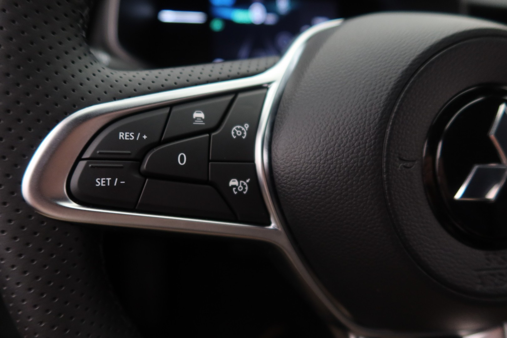 MITSUBISHI Colt 2024