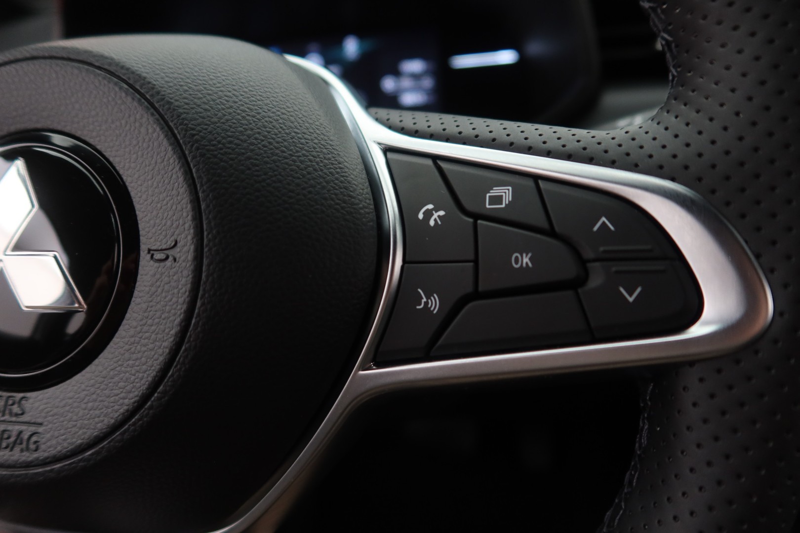 MITSUBISHI Colt 2024