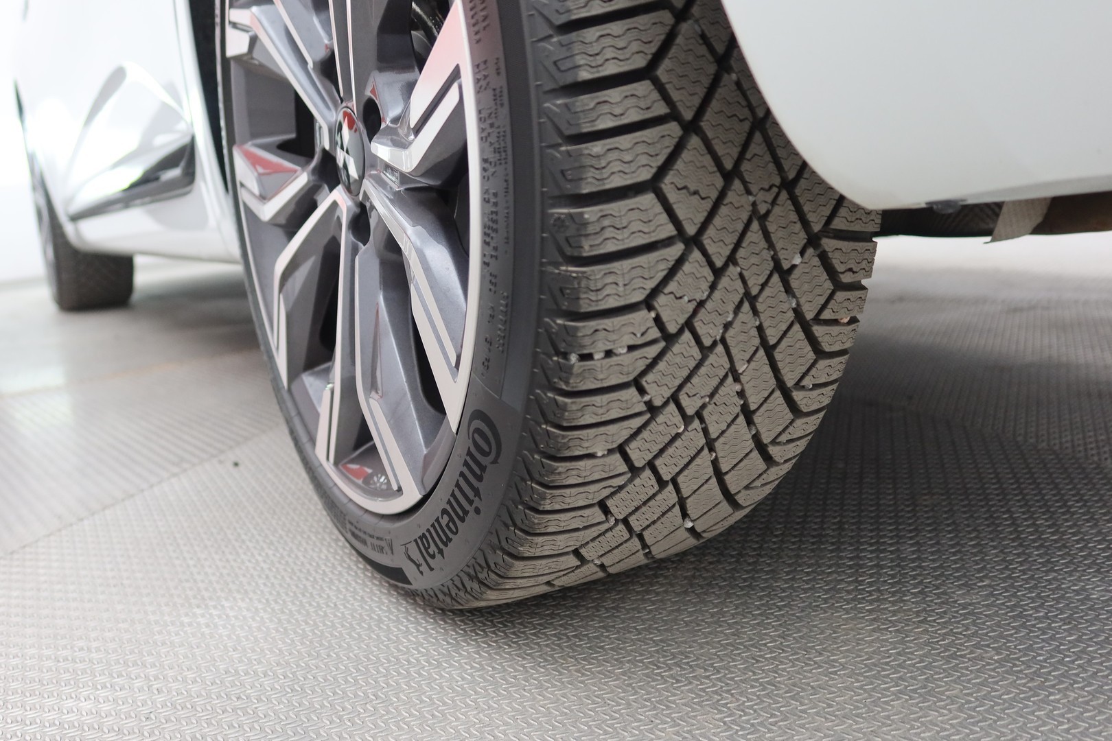 MITSUBISHI Colt 2024