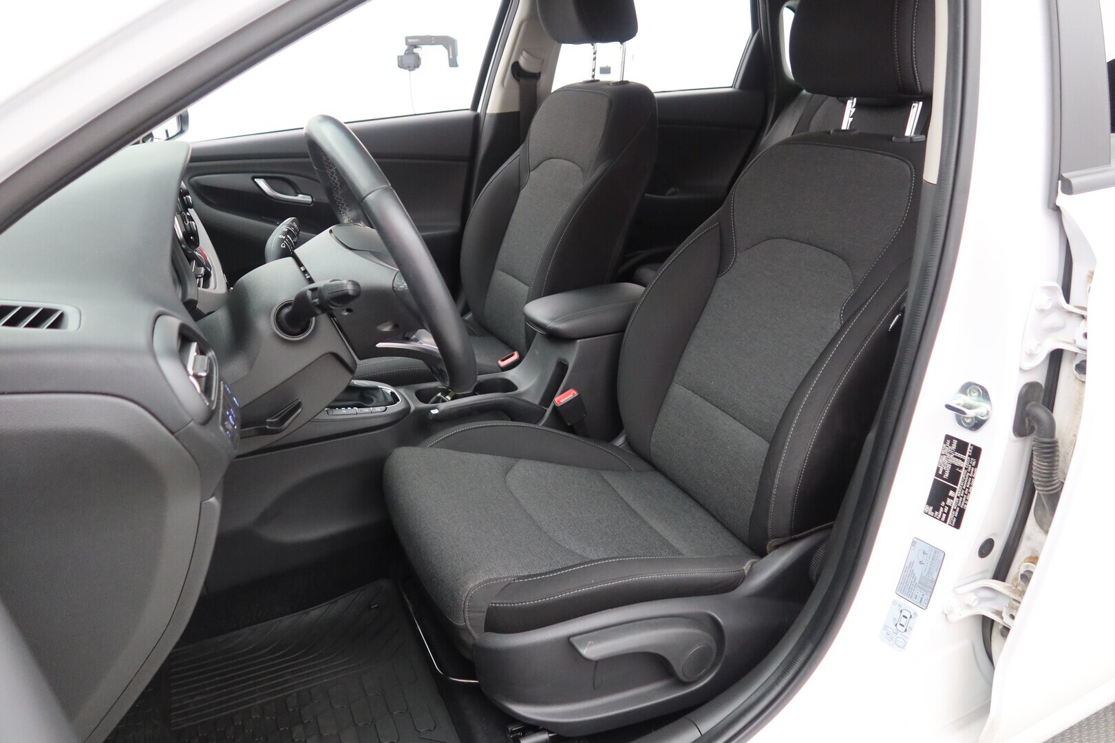 HYUNDAI i30 Hatchback 2022