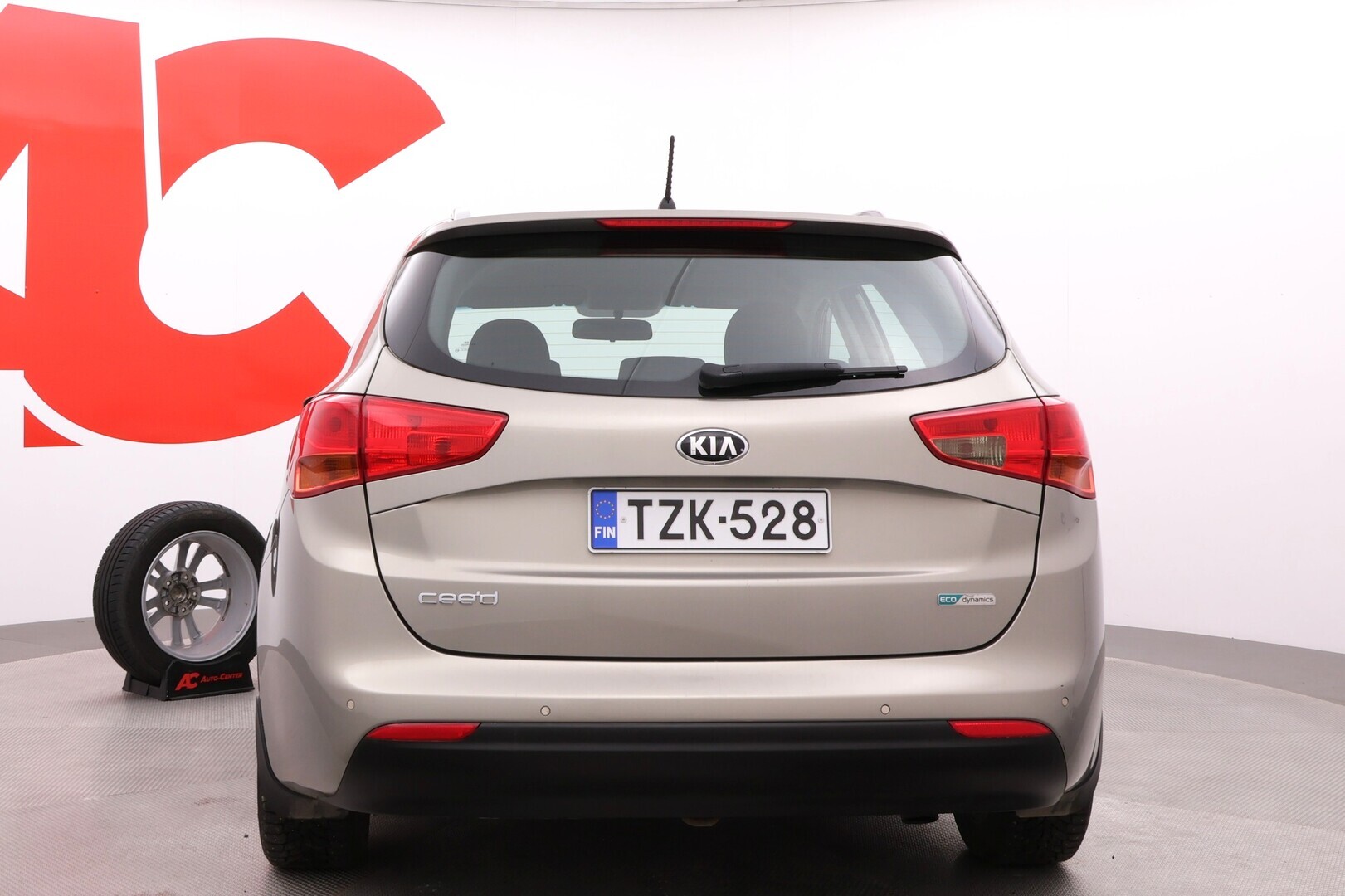KIA cee'd 2014