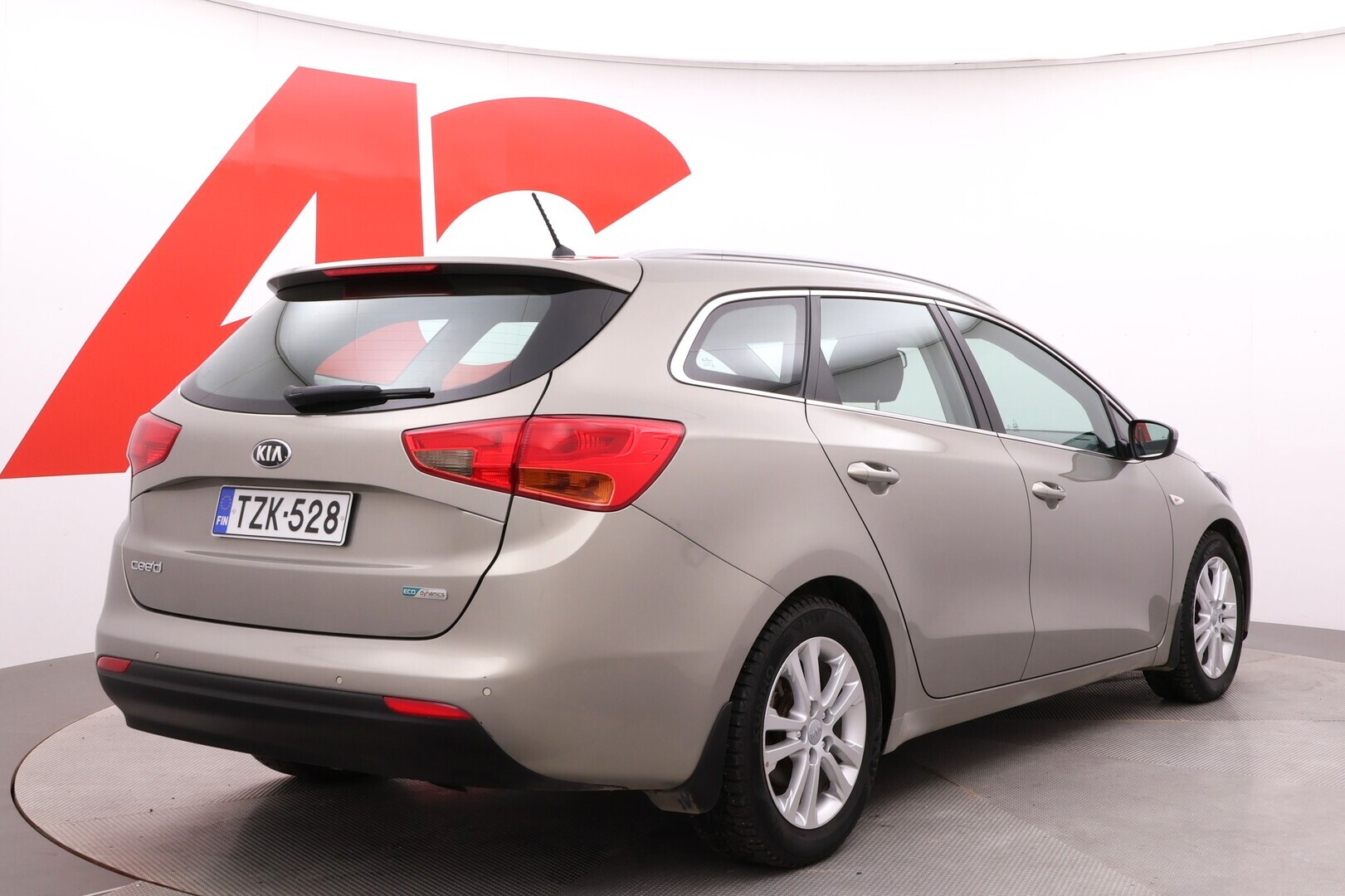KIA cee'd 2014