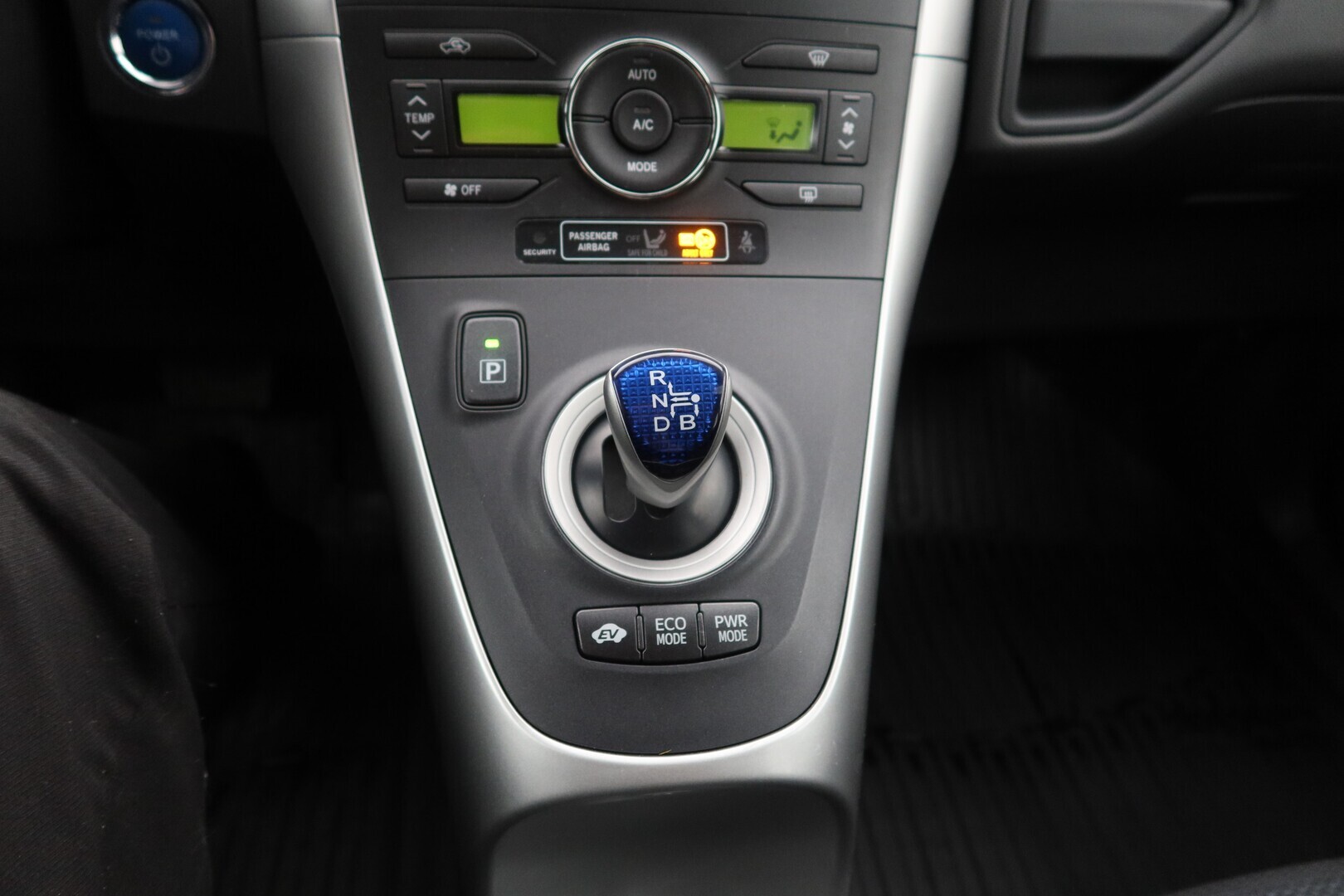 TOYOTA Auris 2010