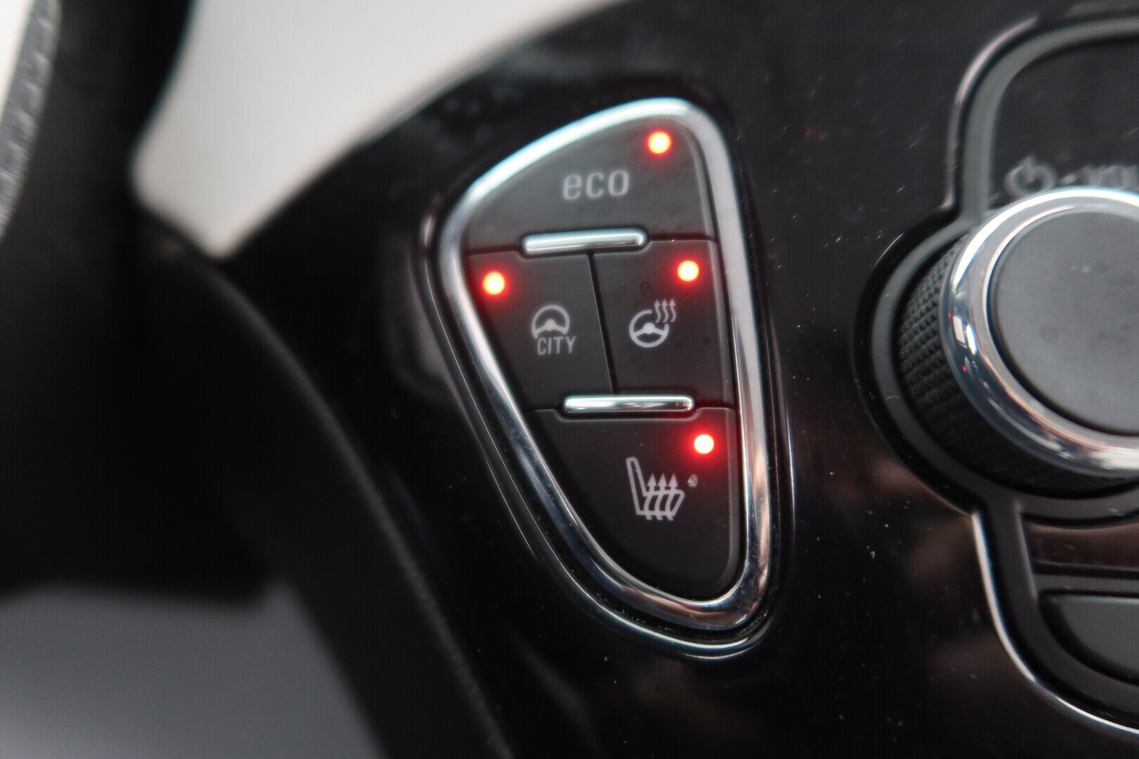 OPEL Adam 2014