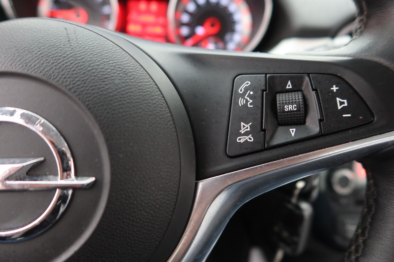 OPEL Adam 2014