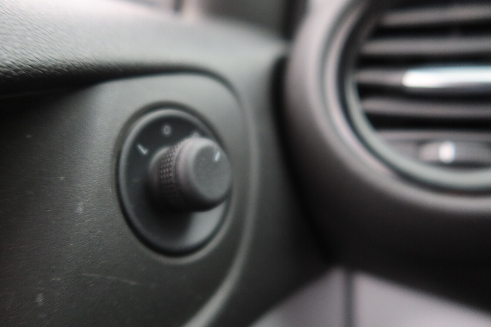 OPEL Adam 2014
