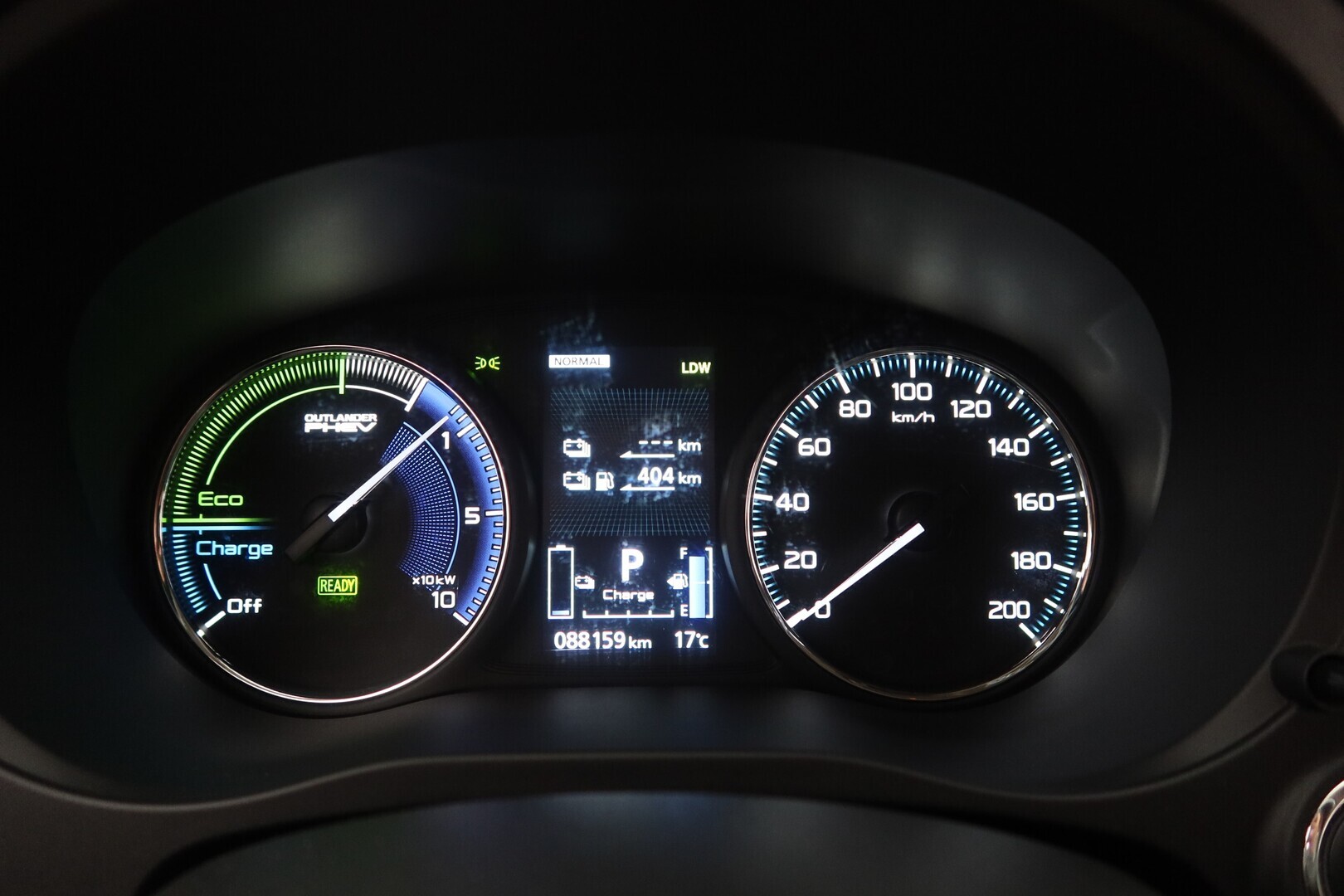 MITSUBISHI Outlander PHEV 2021