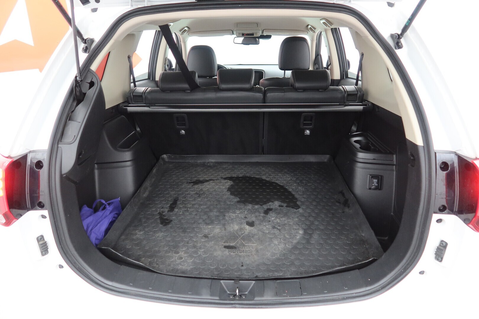 MITSUBISHI Outlander PHEV 2021