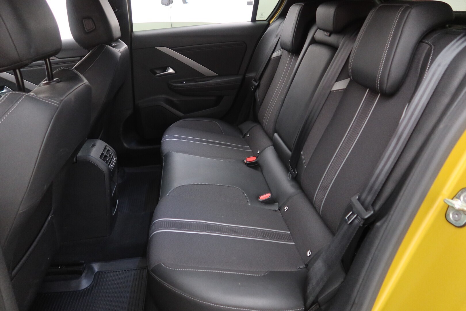 OPEL Astra 2023