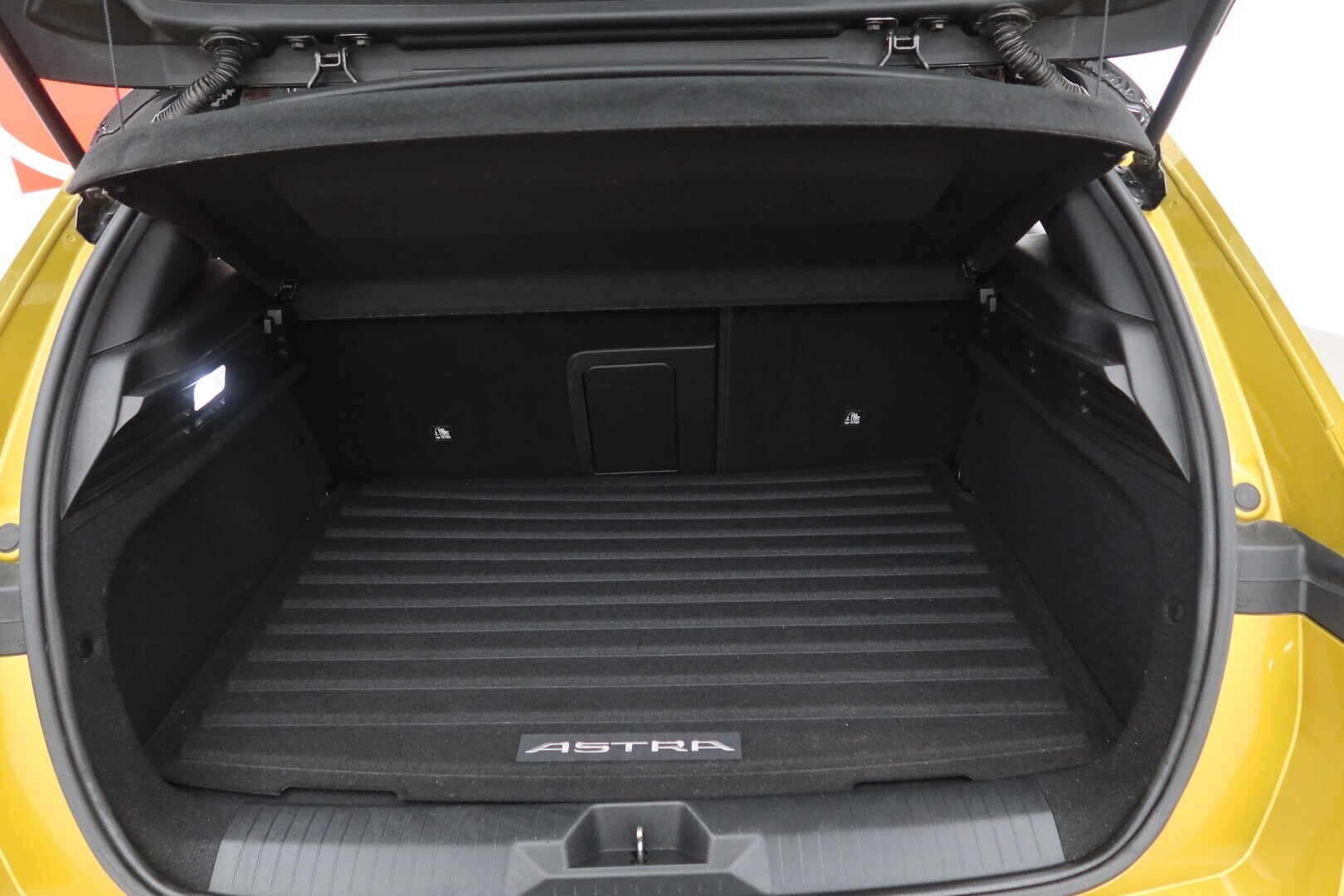 OPEL Astra 2023
