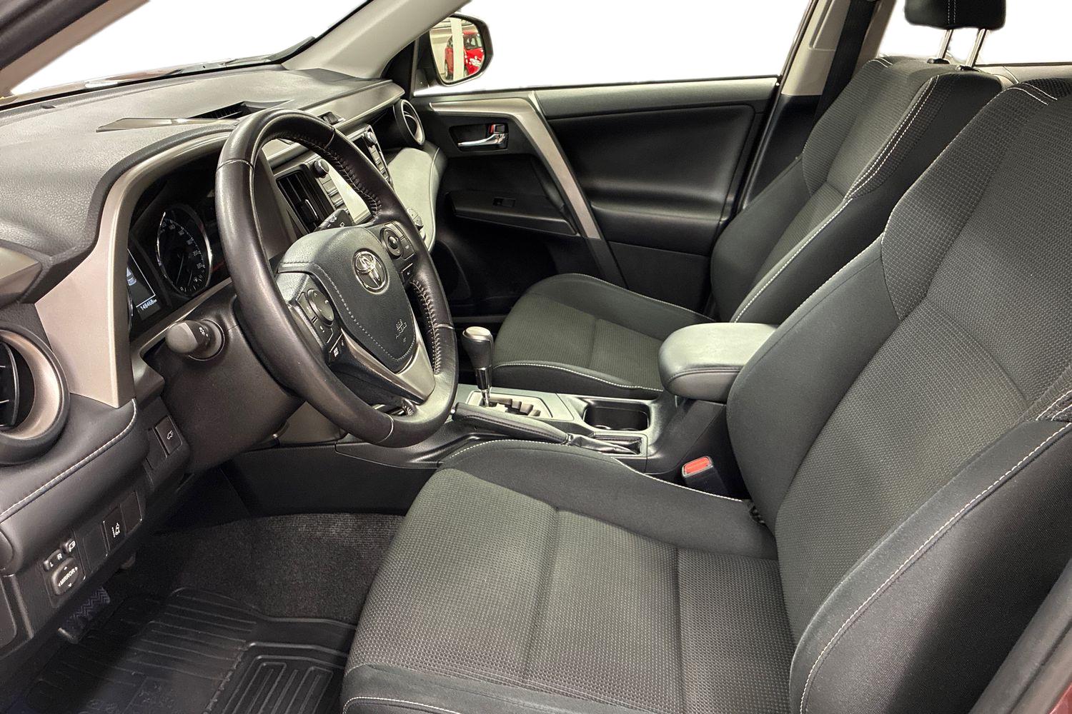 Toyota RAV4 2016