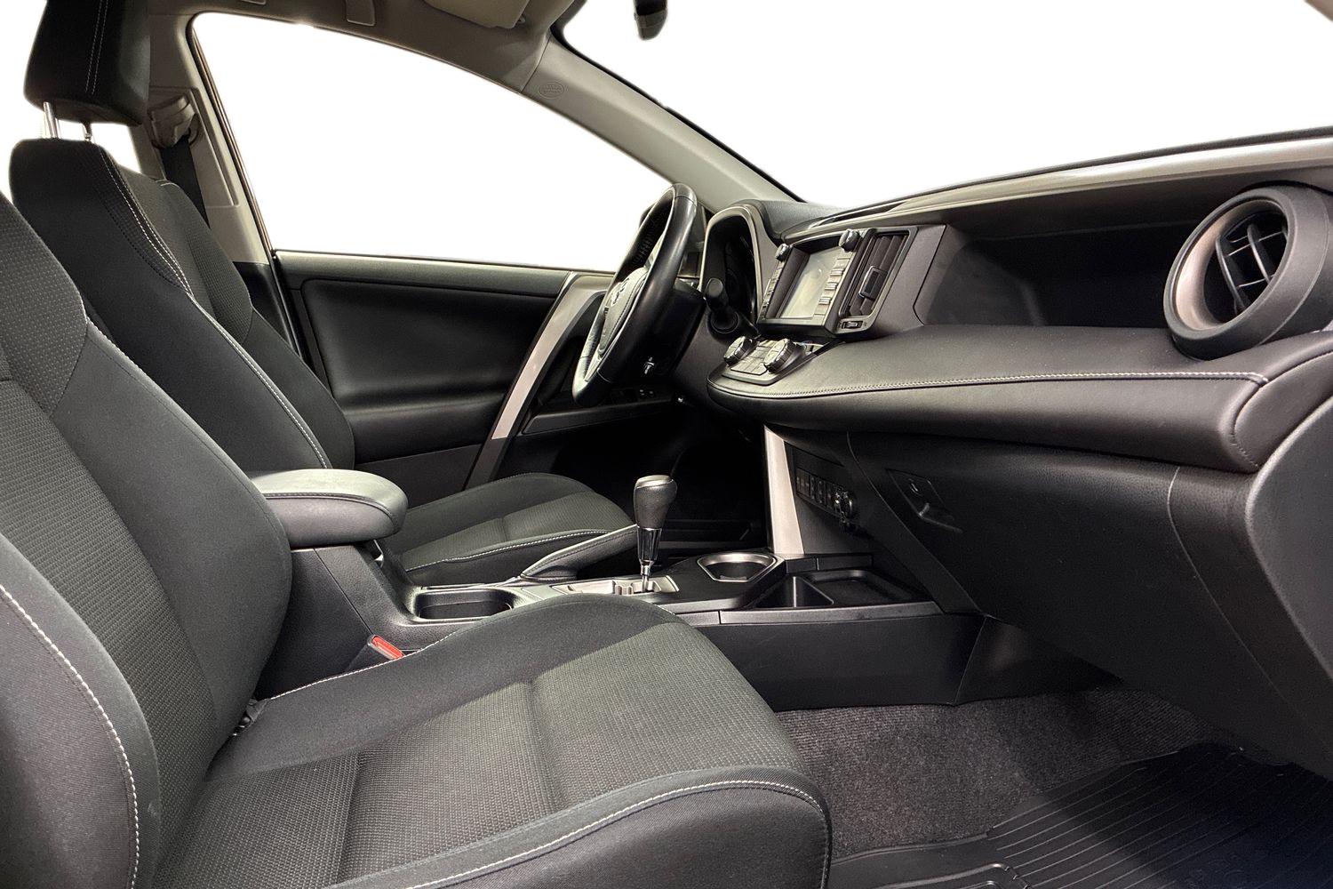 Toyota RAV4 2016