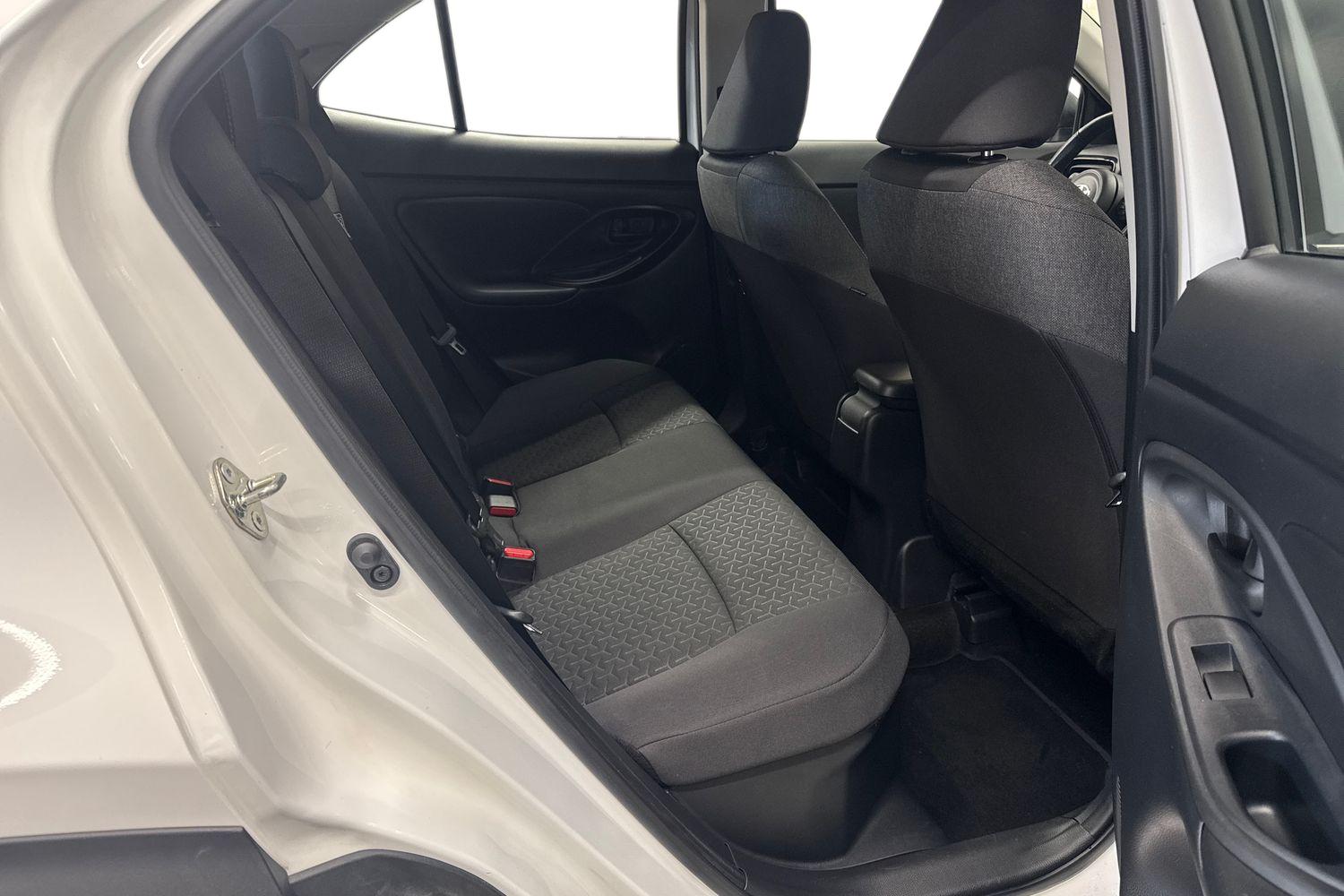 TOYOTA Yaris Cross 2024