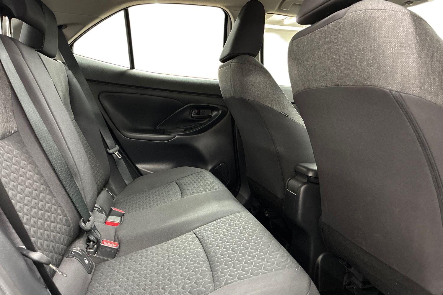 TOYOTA Yaris Cross 2024