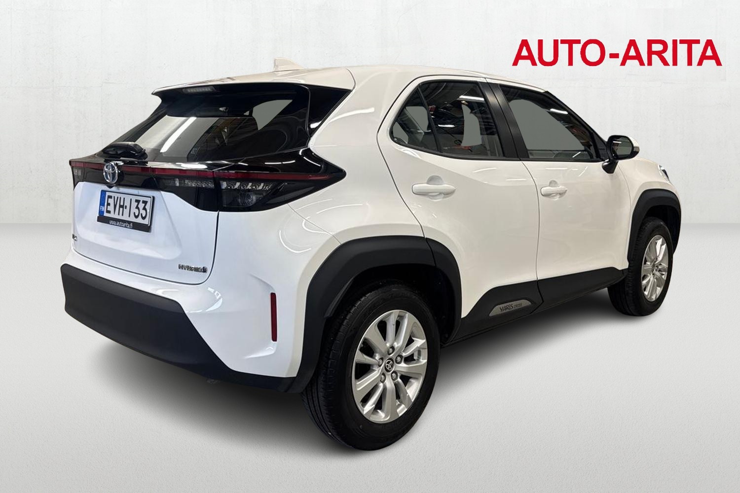TOYOTA Yaris Cross 2024