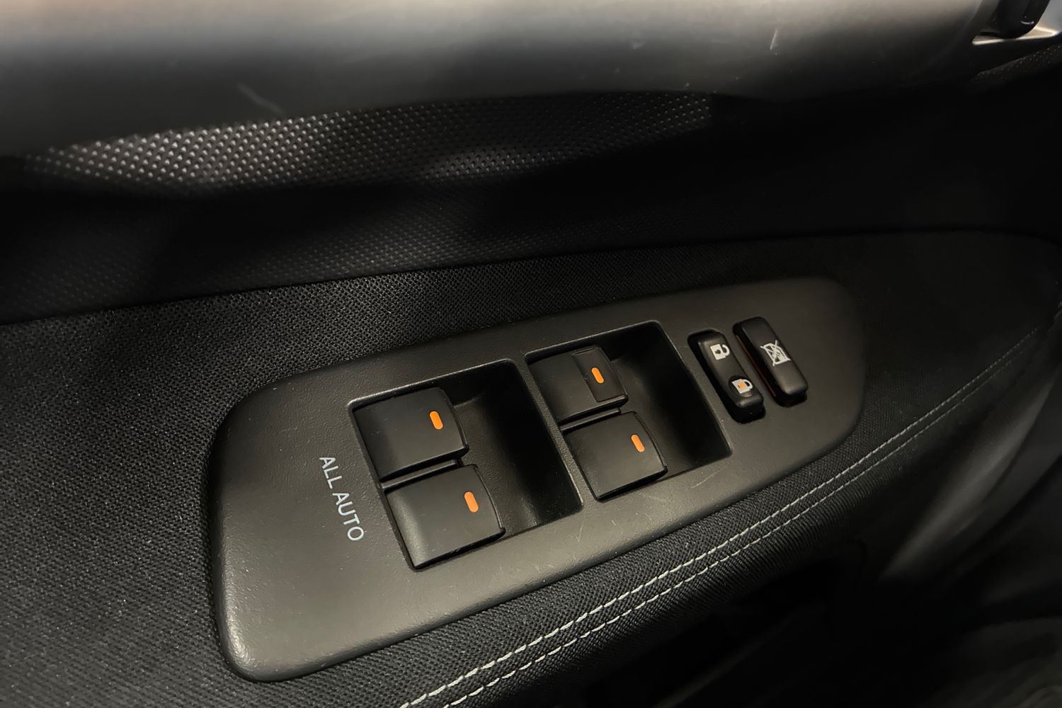 Toyota Auris 2012