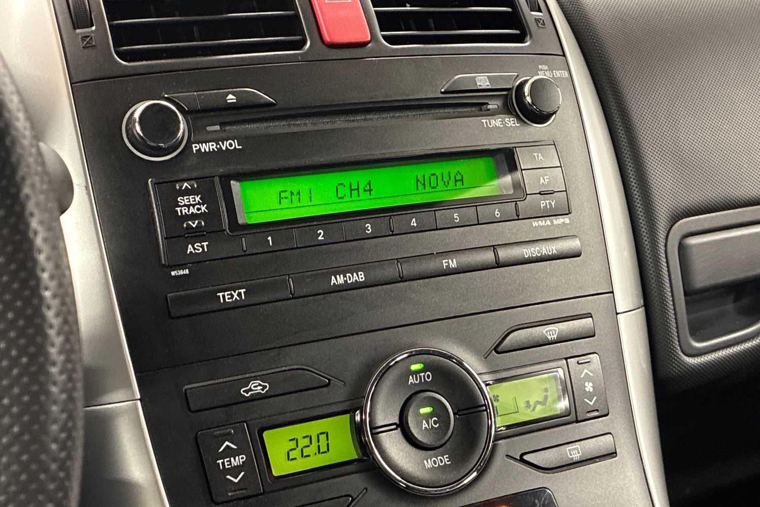 Toyota Auris 2012