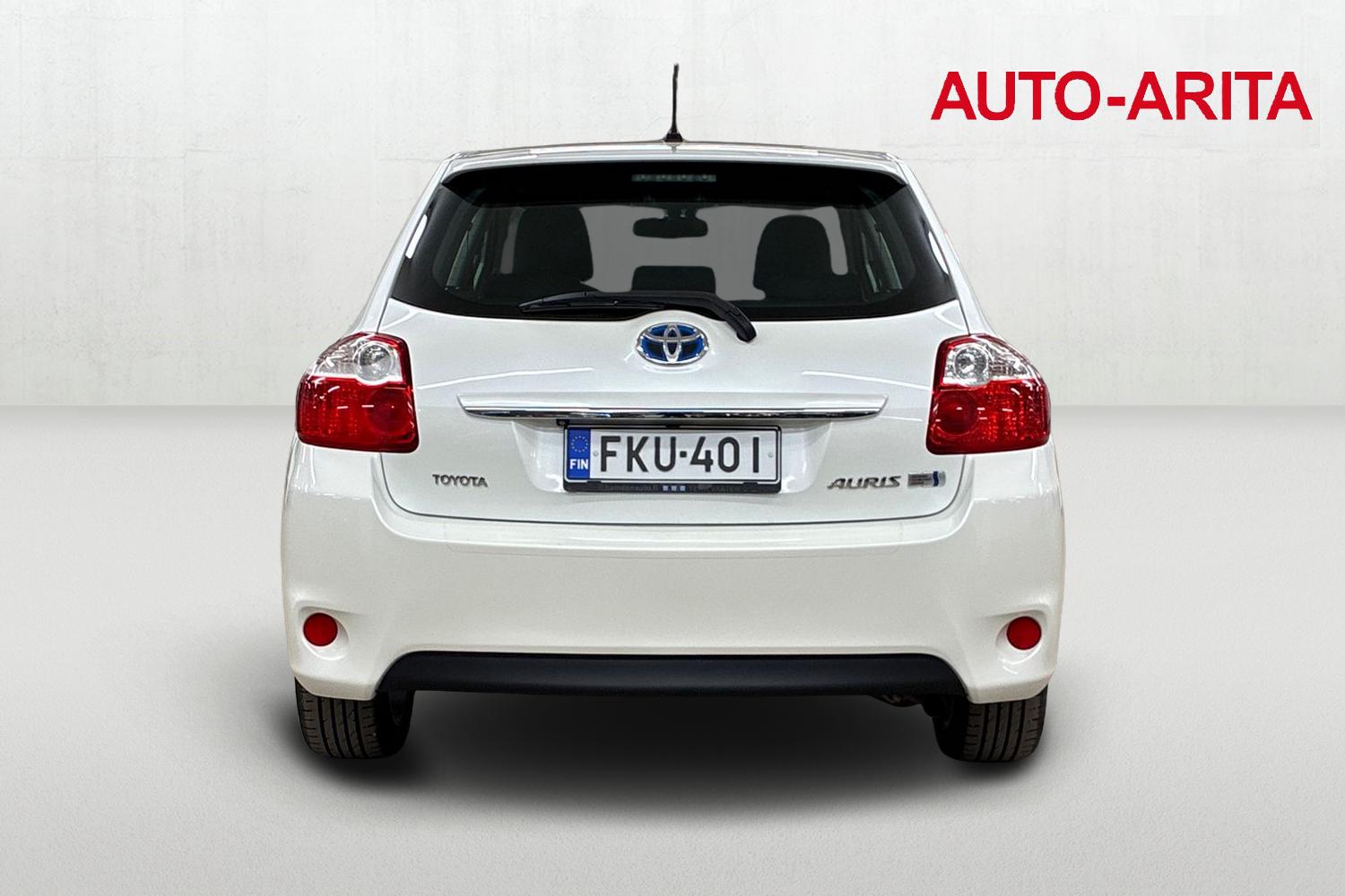 Toyota Auris 2012