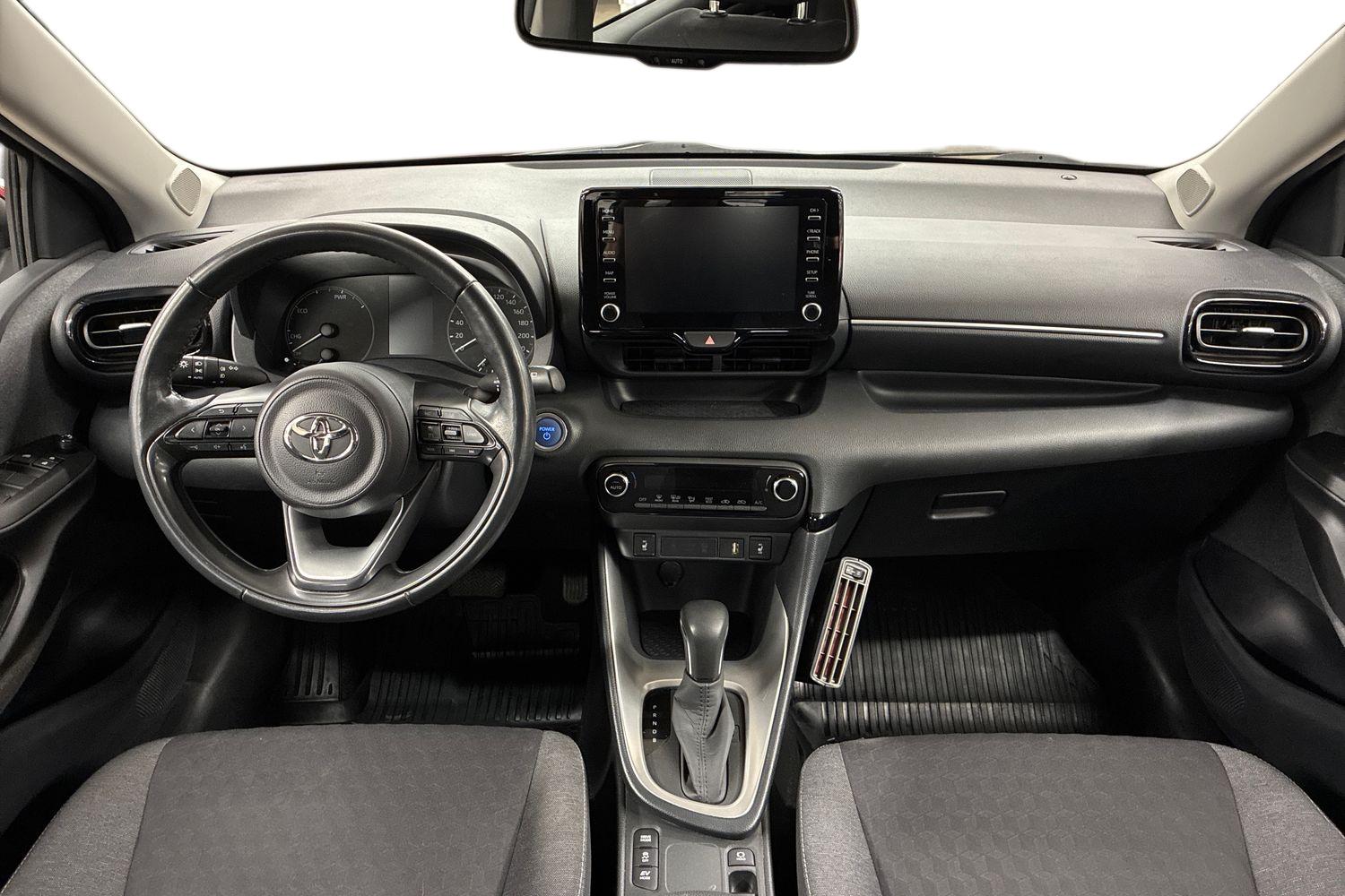 Toyota Yaris 2021
