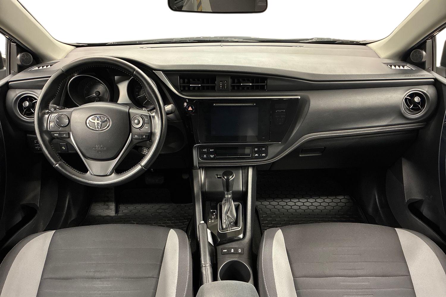 Toyota Auris 2017