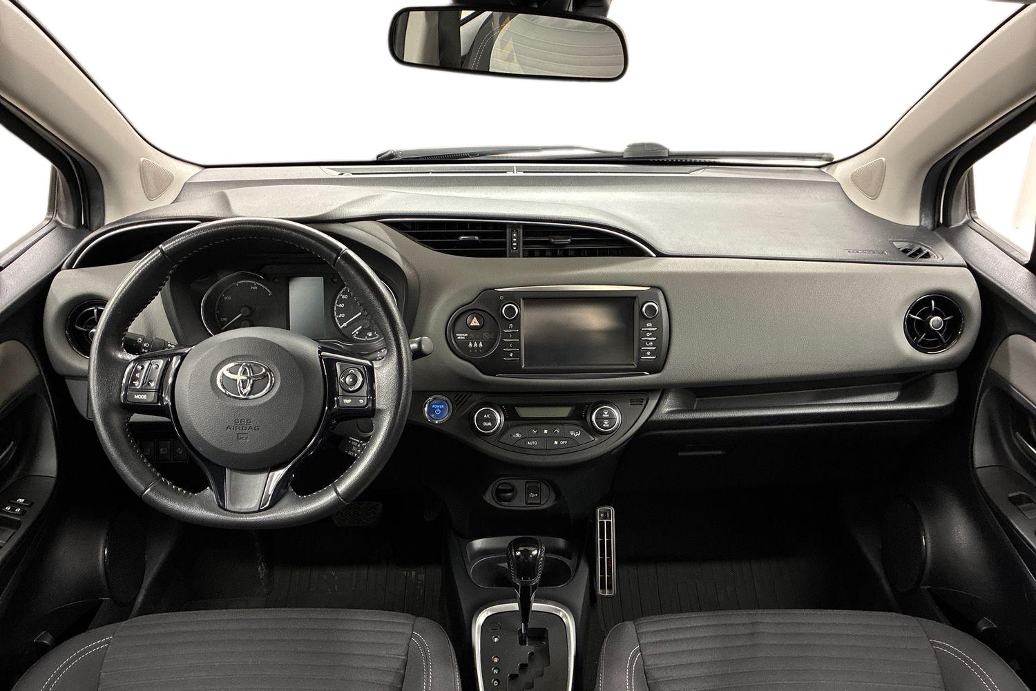 Toyota Yaris 2017