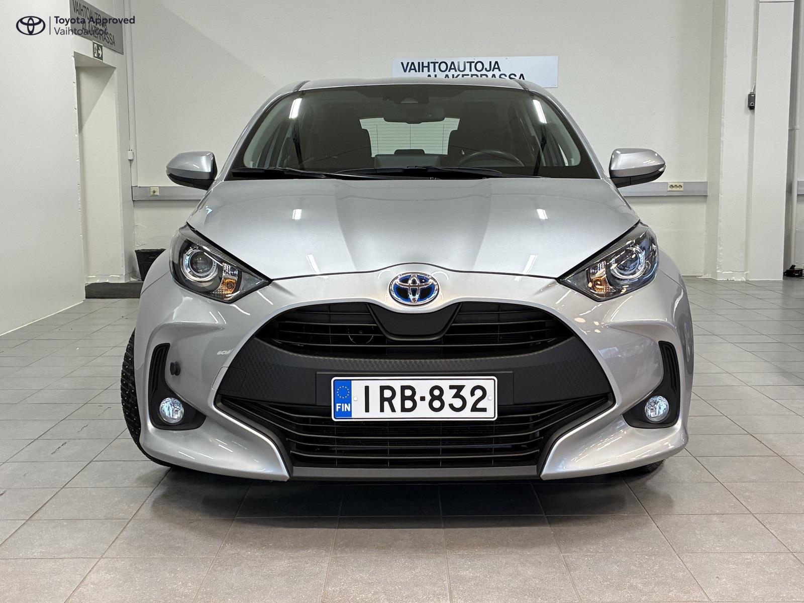 Toyota Yaris 2023