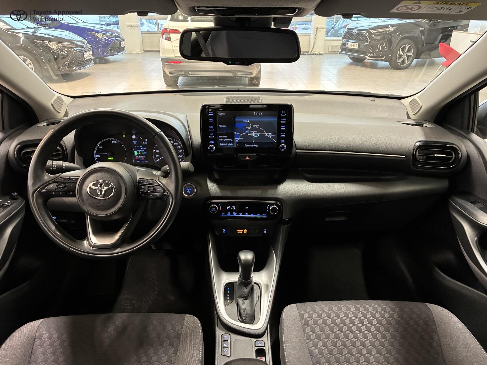 Toyota Yaris 2023