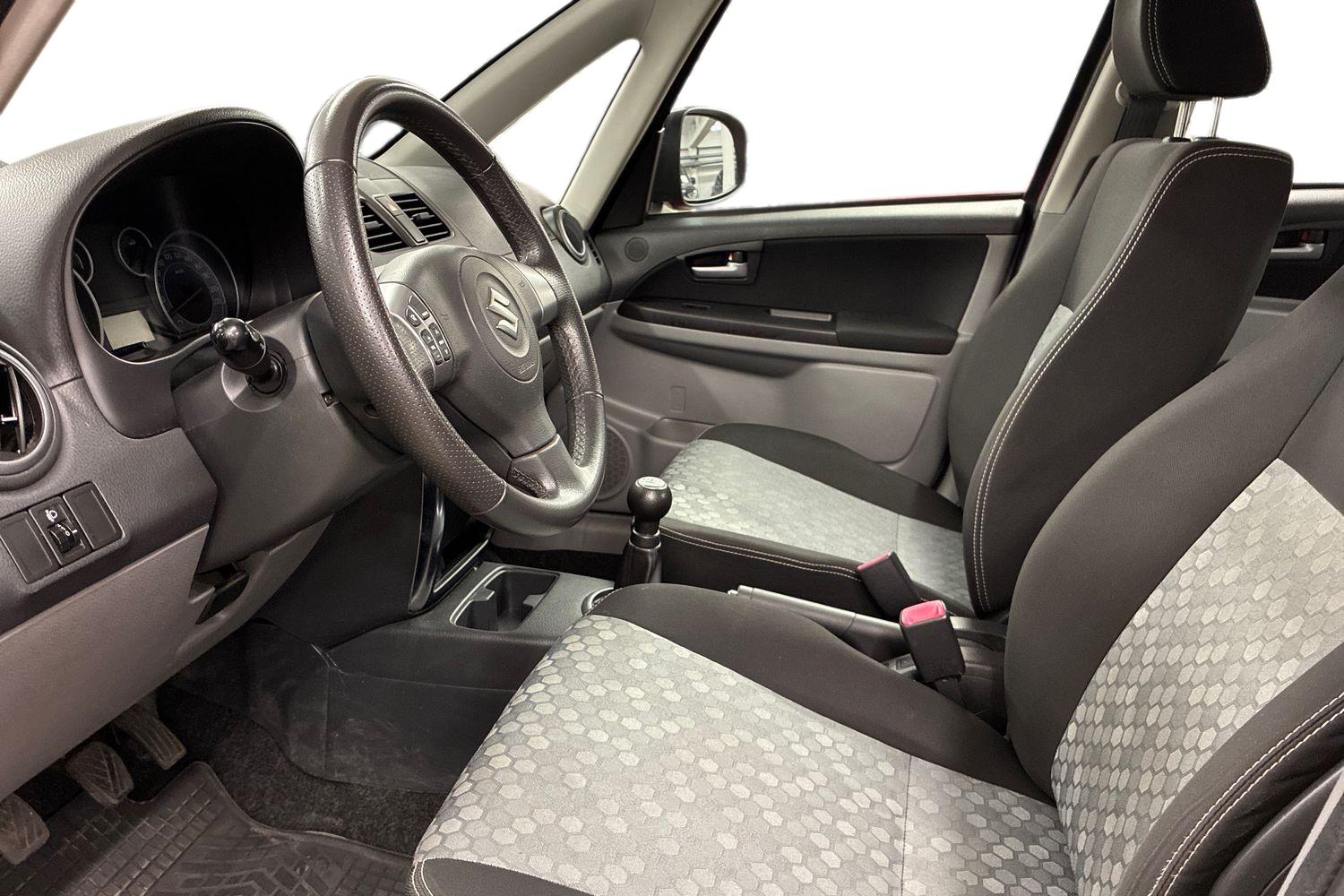 Suzuki SX4 2013
