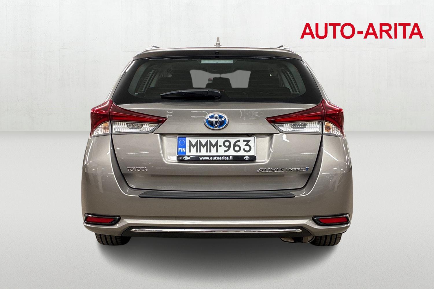 Toyota Auris 2016